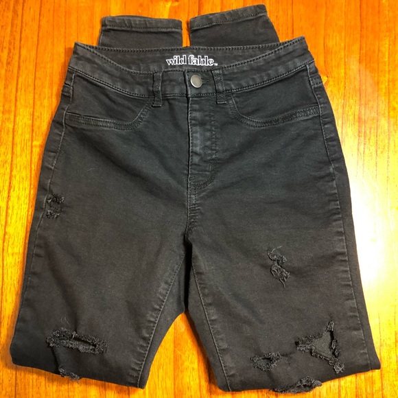 WILD JEANS